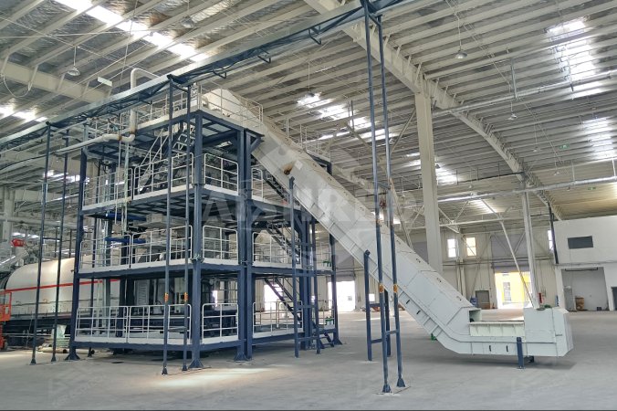 Uzavřený systém drcení používaný v projektu recyklace lithiových baterií v Číně