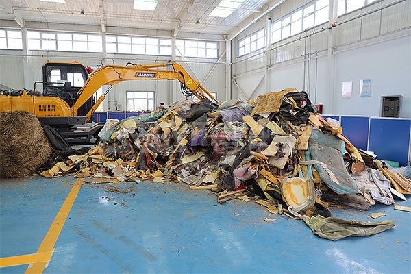 Komunální pevný odpad